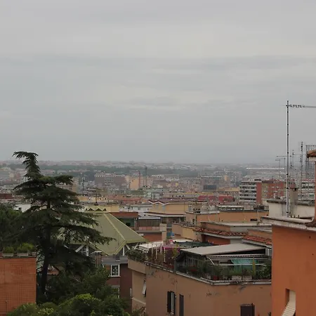 Guest house Casa Per Ferie Beato Rosaz Rome