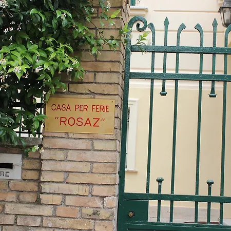 Guest house Casa Per Ferie Beato Rosaz Rome