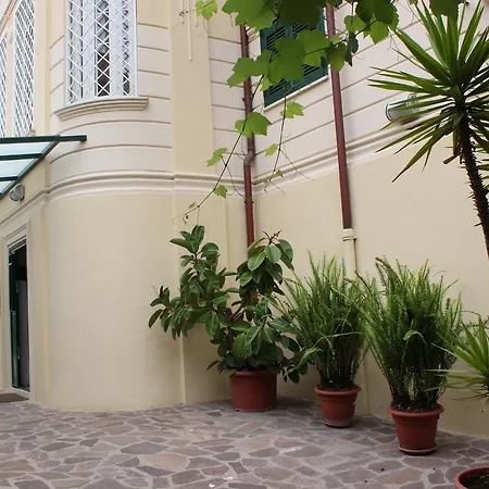 Casa Per Ferie Beato Rosaz Guest house Rome