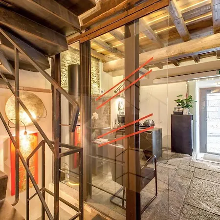 Alojamento de Acomodação e Pequeno-almoço Residenza Torre Colonna 4*