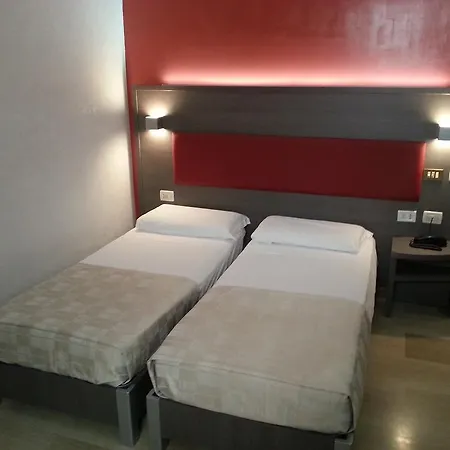 Center 2 3* Roma