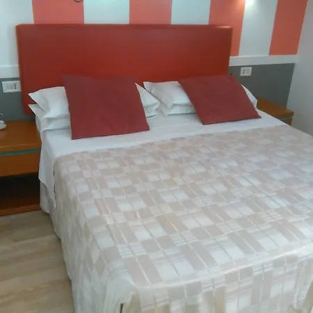 Center 2 Hotel