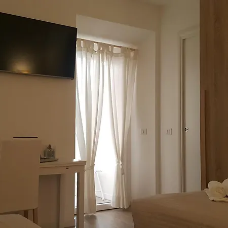 Alloggio Turistico Al Colosseo Bed & Breakfast