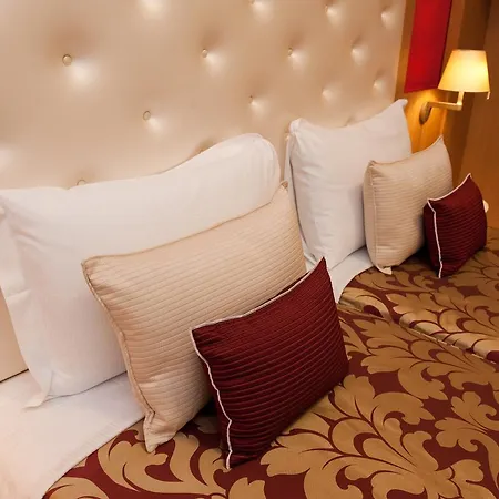 Navona Luxury Bed & Breakfast 2*