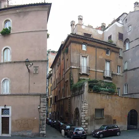 Navona Apartment