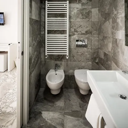 Guest house Vinci House 3*