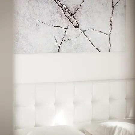 Vinci House 3*