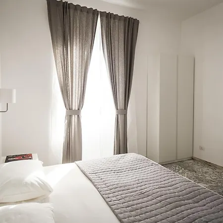 Guest house Vinci House 3*