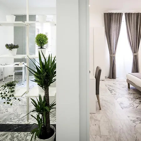 Vinci House Rome