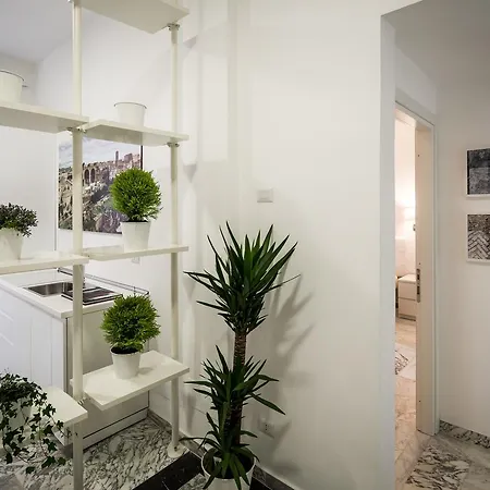 Vinci House Guest house