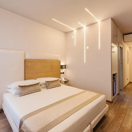 Etruska Luxury Trastevere 2*
