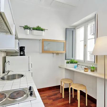 Coronari Apartment