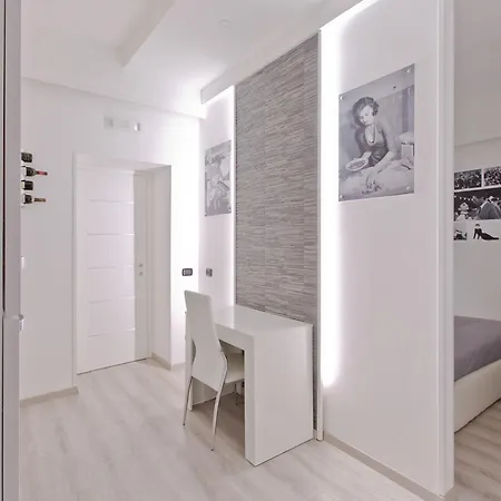 New House 2 רומא