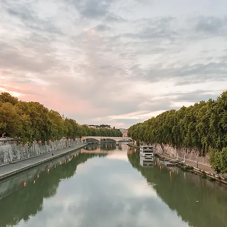 Etruska Luxury Trastevere 2*
