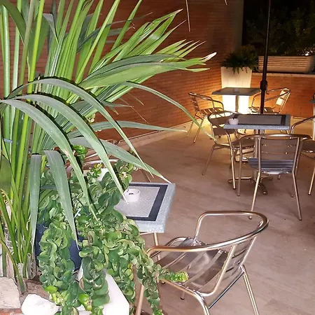 Casa Per Ferie Oasi San Giuseppe Hotel 3*