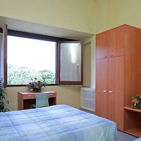 Casa Per Ferie Oasi San Giuseppe 3*