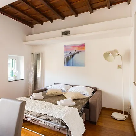 Apartment The Hide Trastevere Rome