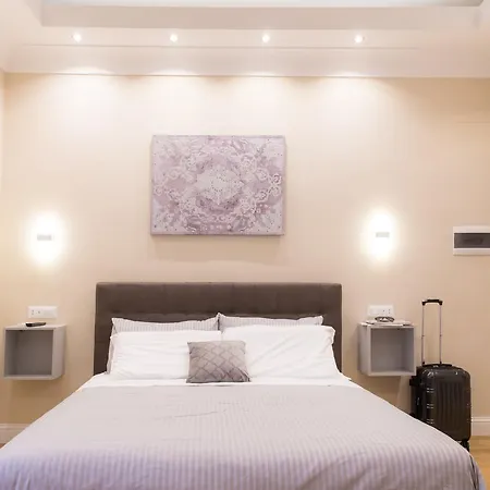 Nazionale Palace Guest house 2*