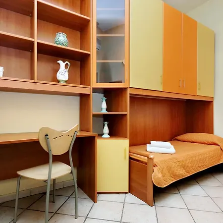 Colosseo With Garden Apartment Rome
