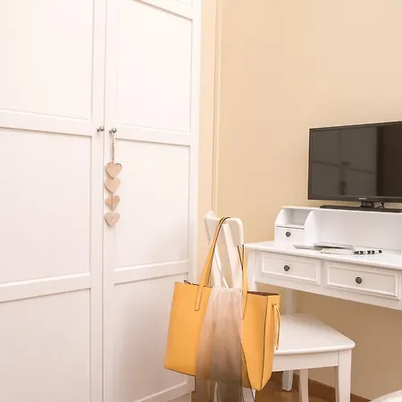 Roma's Trastevere Apartment *