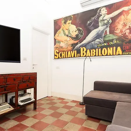 Arenula Apartment