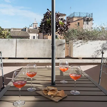 Penthouse With Terrace In The Heart Of Apartment *