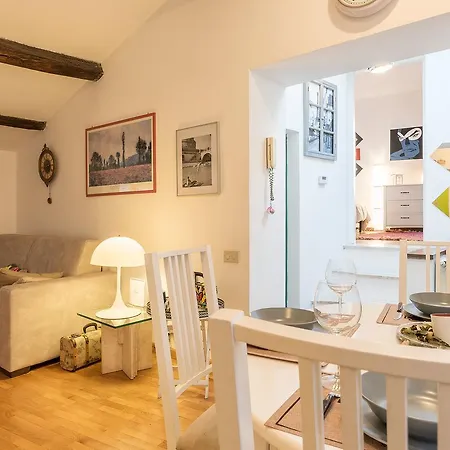Apartment Penthouse With Terrace In The Heart Of