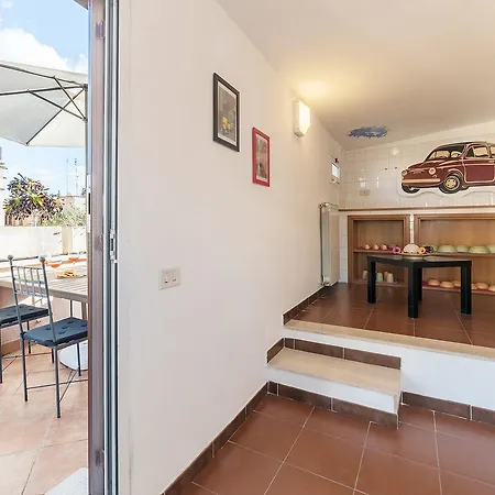 Penthouse With Terrace In The Heart Of Rome