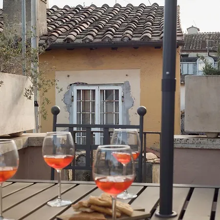 Penthouse With Terrace In The Heart Of * Roma
