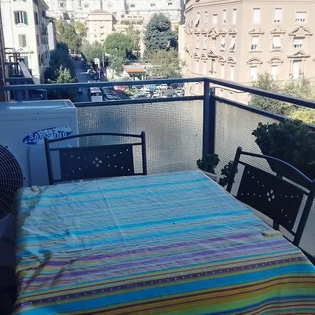 Bed & Breakfast A Casa Di Nannali 2*