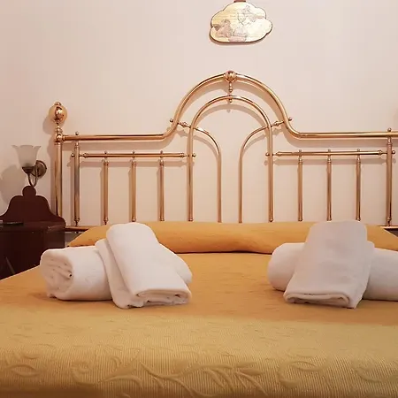 Dimora Storica Urbana Guest house