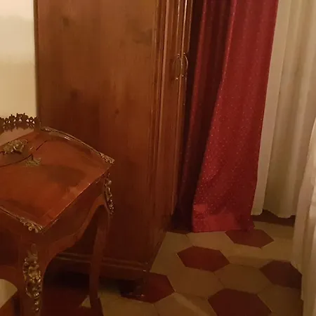 Guest house Dimora Storica Urbana 3*