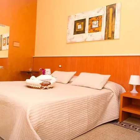 Domus Carmanello Hotel *