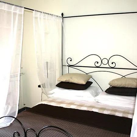 La Mela Di Bed & Breakfast