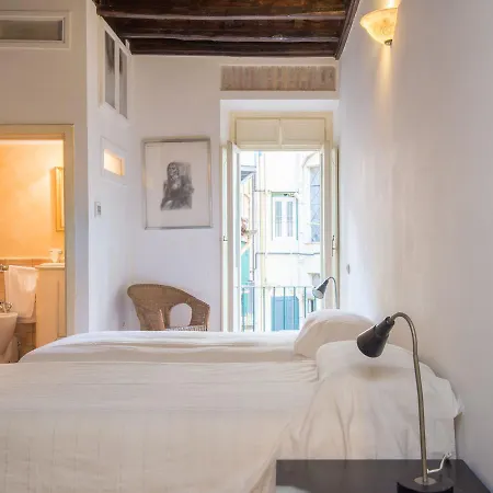 Holiday home Trevi Fountain *