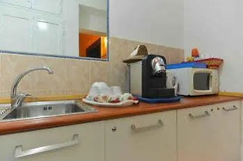 Trani B&t