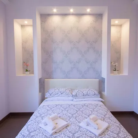 Stazione San Pietro 20 Appartement *