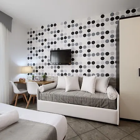 Domus Pietro 3*
