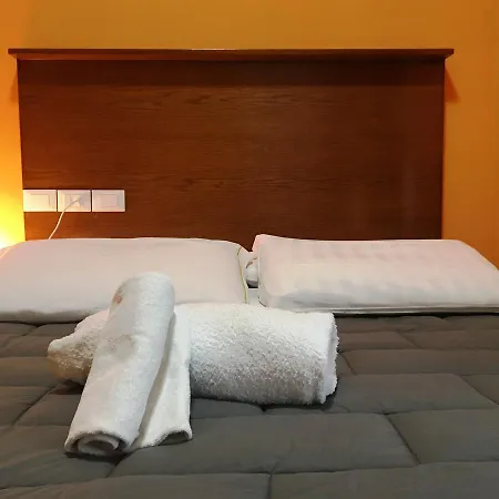Extrahotel Paradise 2*