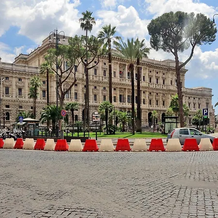 Relais Vittoria Colonna Guest house 3*