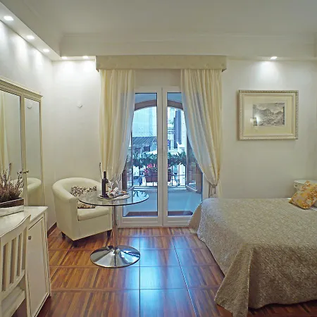 Navona Guest house 2*