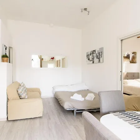 White Terrace Navona Apartamento