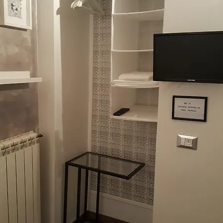 Marcelina Vaticans Rooms Guest house 2*
