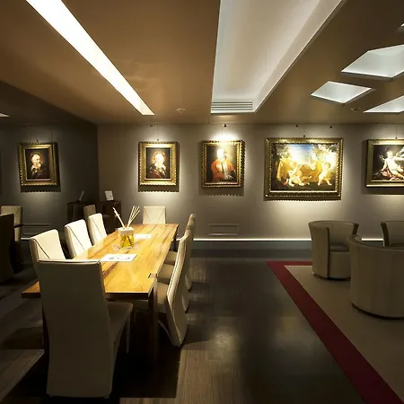 Hotel Harry's Bar Trevi & Restaurant