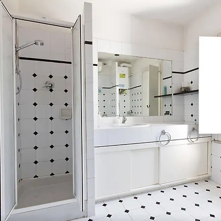 Coronari Apartment