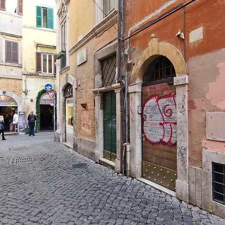 Vicolo De Renzi Trastevere Apartment Rome