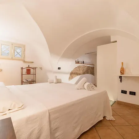 Apartment Sweet Little Near Pantheon Rome
