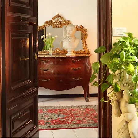 Guest house Roma Central Guest House 2*