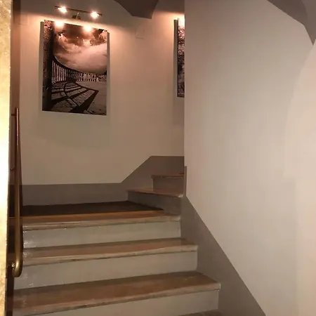 Maison Torre Argentina * Rome