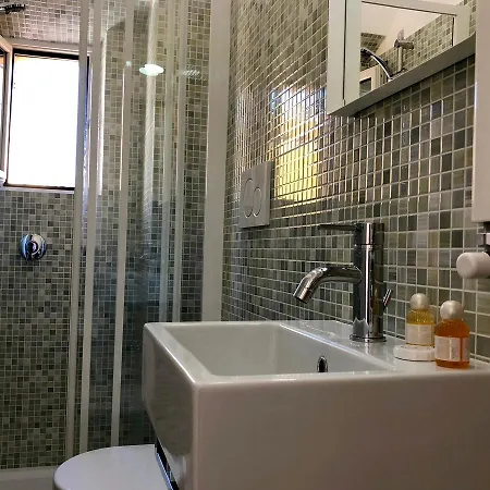 Apartment Termini Station Little House *